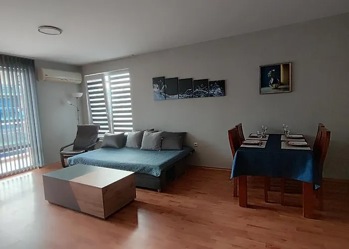 Lägenhet Beatris Modern Comfort Slăntjev Brjag